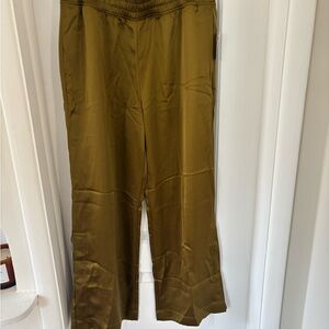 NWT Olive Wide Leg Satin Pants